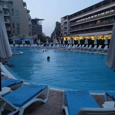 Apartment Picasso 10 C With Pool Near The *